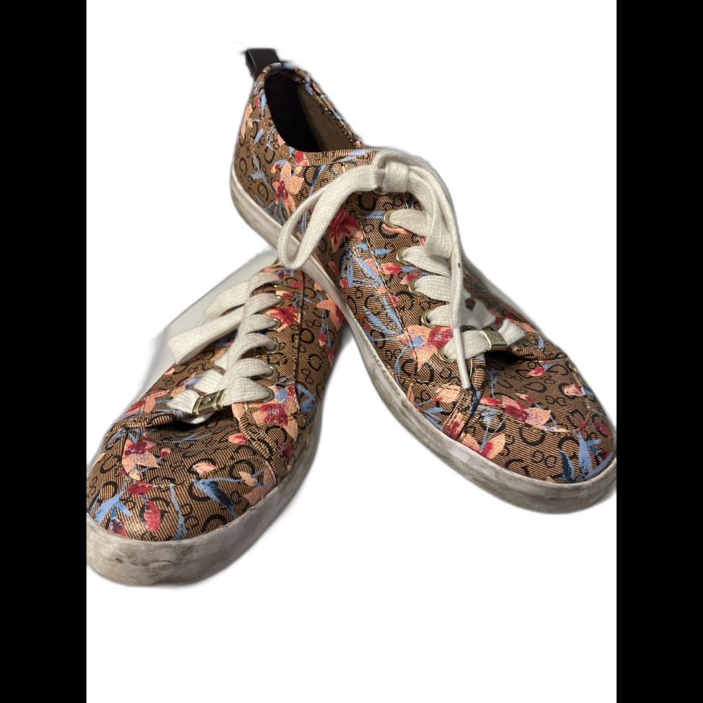 Guess Women's WGgoodlies Casual Lace-up Sneakers, Medium Brown Floral - Size 8.5